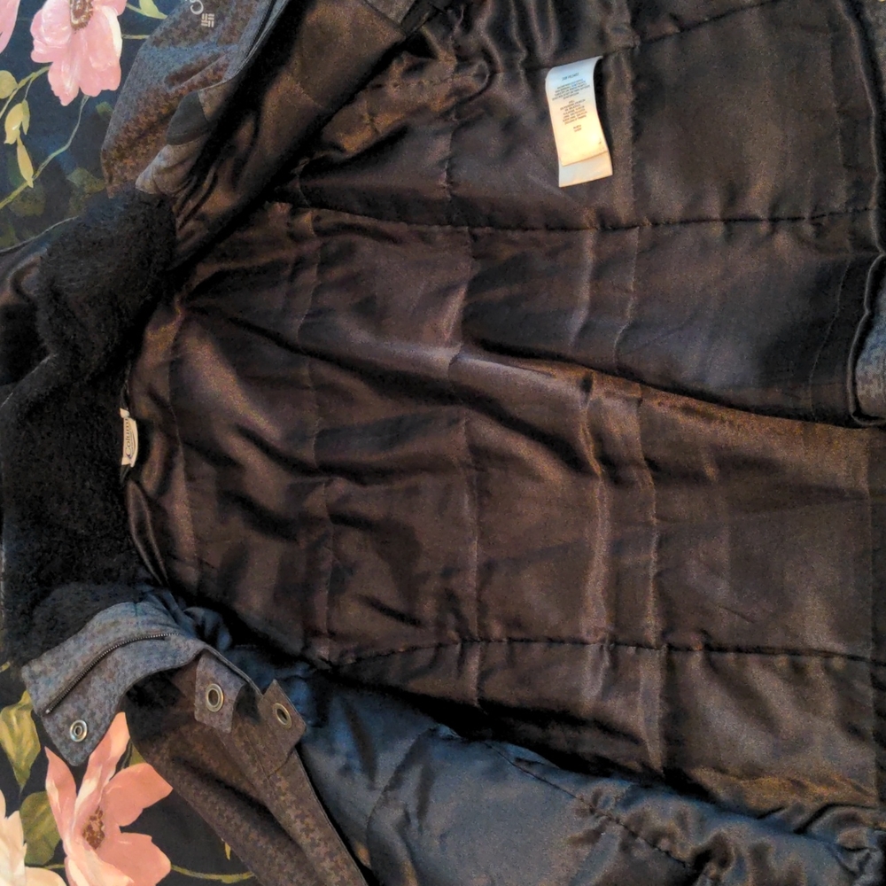 Columbia Winter Jacket - Picture 4 of 5